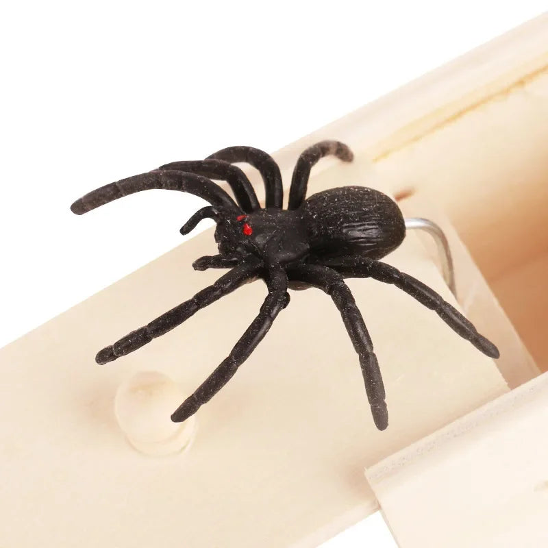 Fashion Trick Spider Funny Scare Box Prank Trick Friend Office Toy
