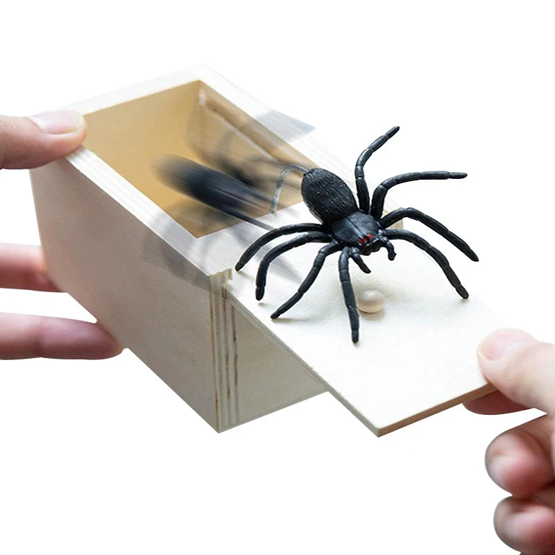 Fashion Trick Spider Funny Scare Box Prank Trick Friend Office Toy